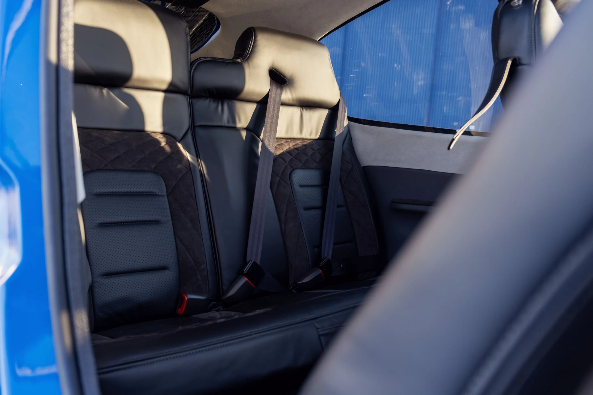 Cirrus training SR 20 backseats